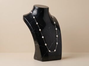 Colar Coração Pérola Branco - (RR78)