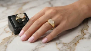 Anel Coração Micro Zircônia Dourado Regulável - (RR05)